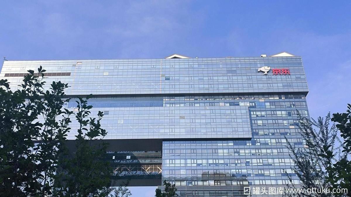 3377体育平台刘强东仍是“放不下”汽车行业(图5)